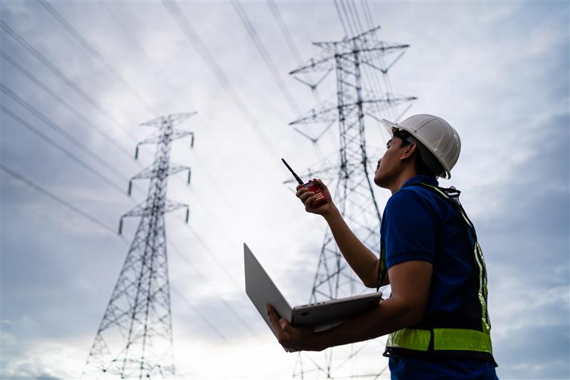 Corso per addetto alla conduzione e manutenzioni impianti elettrici (PES-PAV e PEI)
